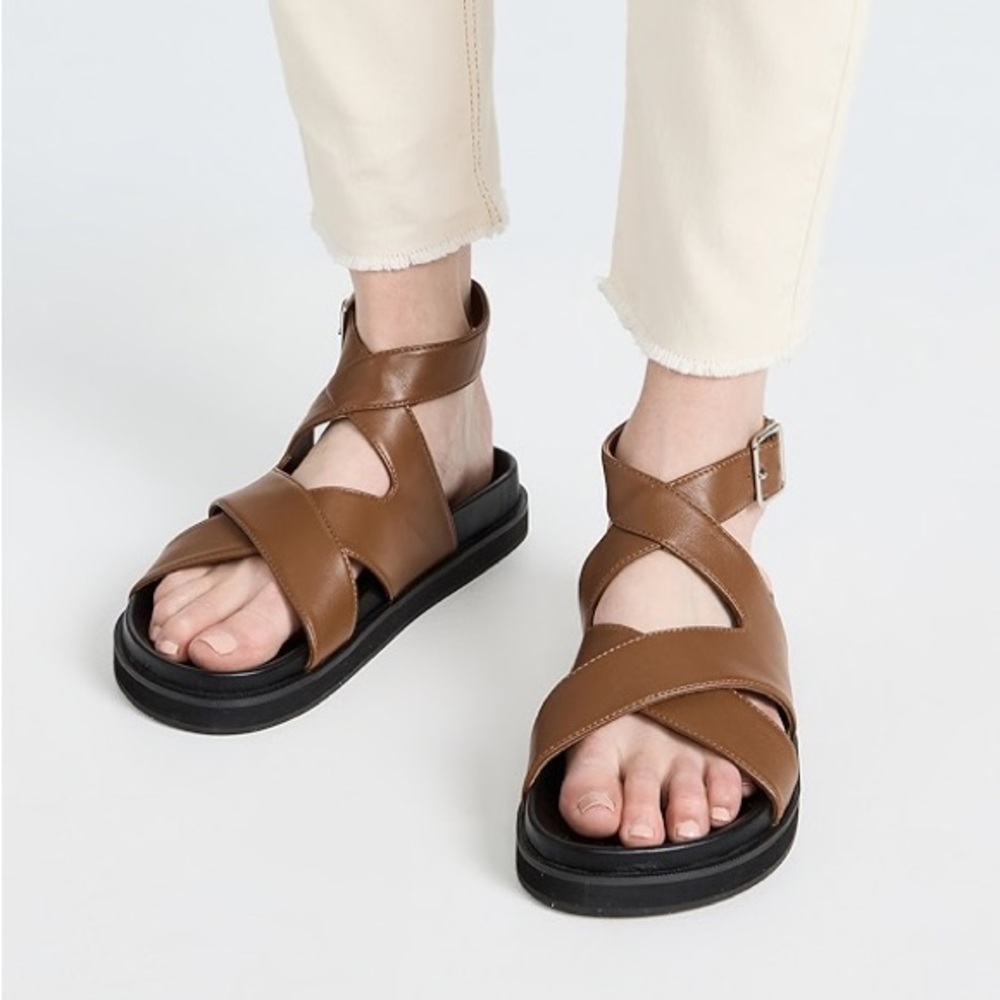 Noah Senso Brown Cross-Over Leather Sandals in Chestnut